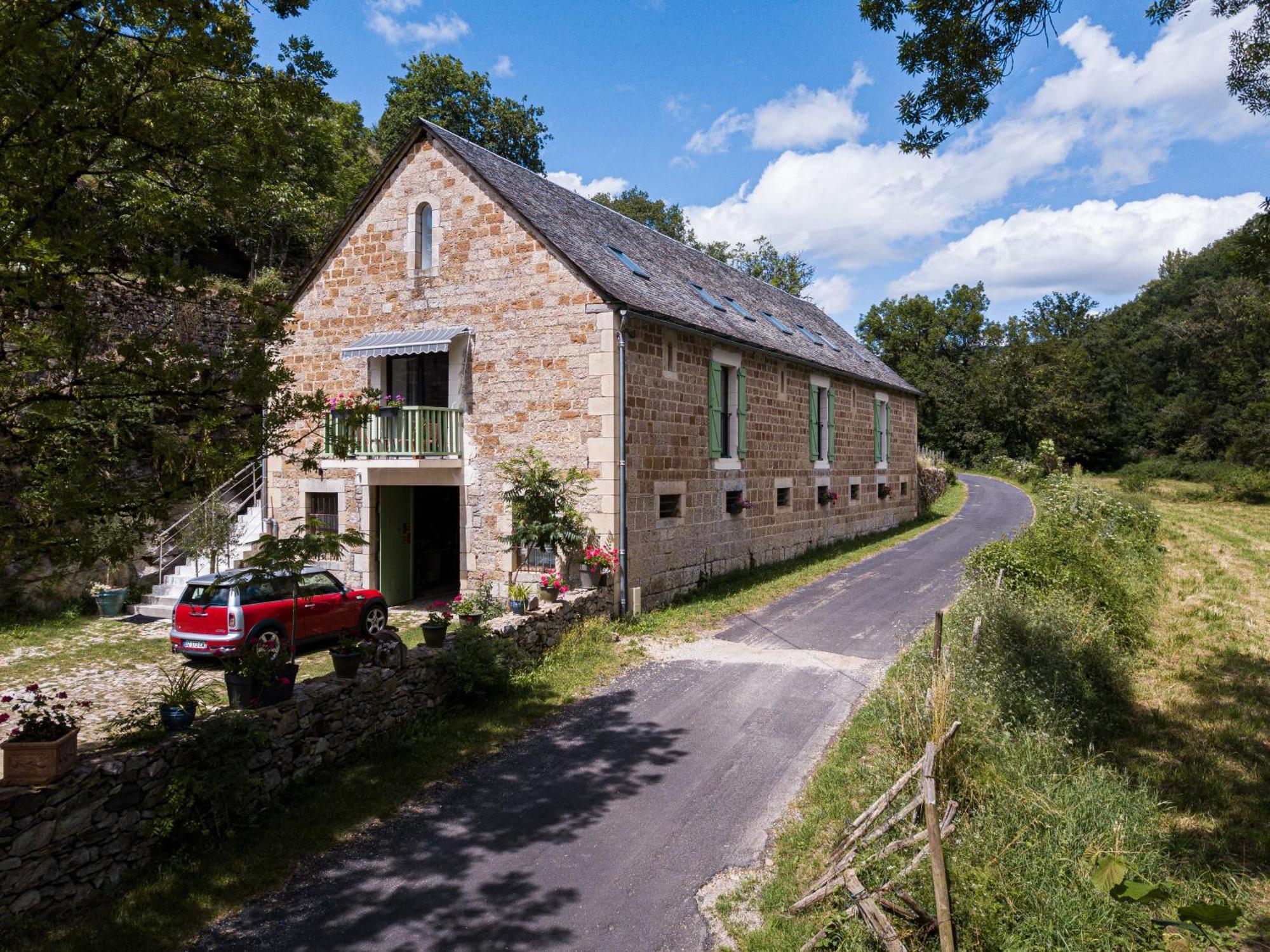 Gite De Coussane 2 Espalion Exteriér fotografie